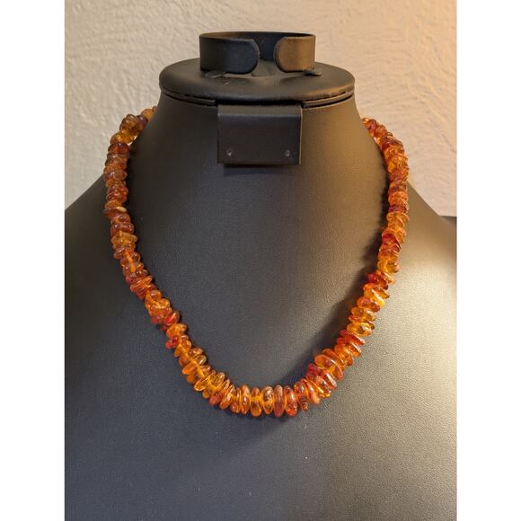 Vintage Graduated Amber Nugget Chip 19" Necklace w/ Barrel Clasp - Picture 1 of 11